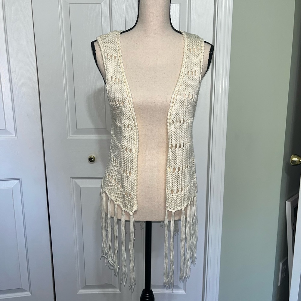 Bongo White Cream Crochet Hippie Fringe Vest XL